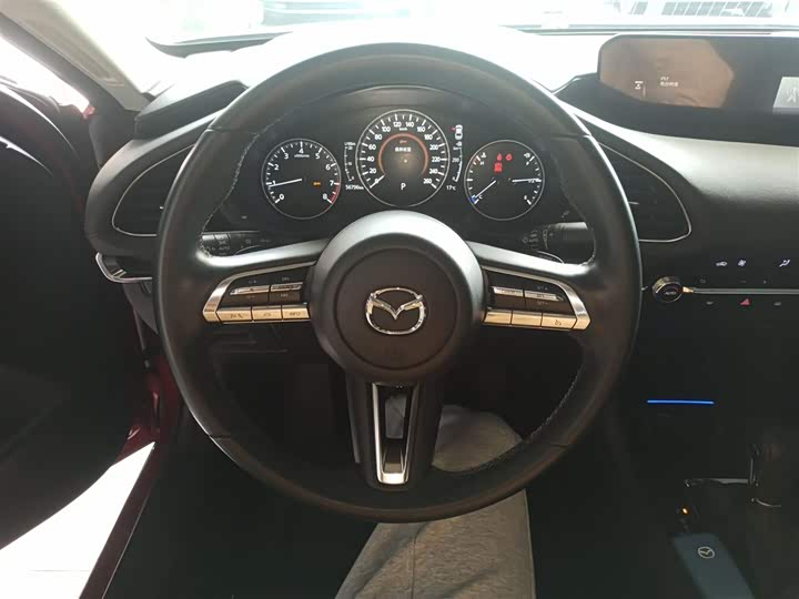 Фото 11 - Mazda 3 (Axela)