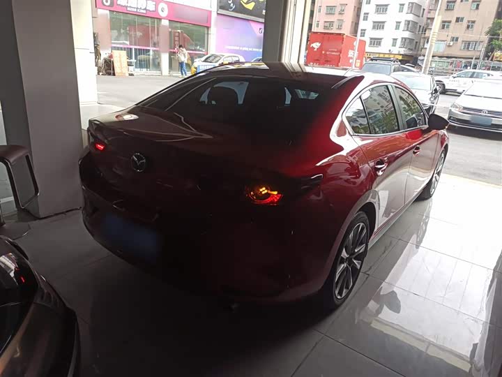 Фото 7 - Mazda 3 (Axela)
