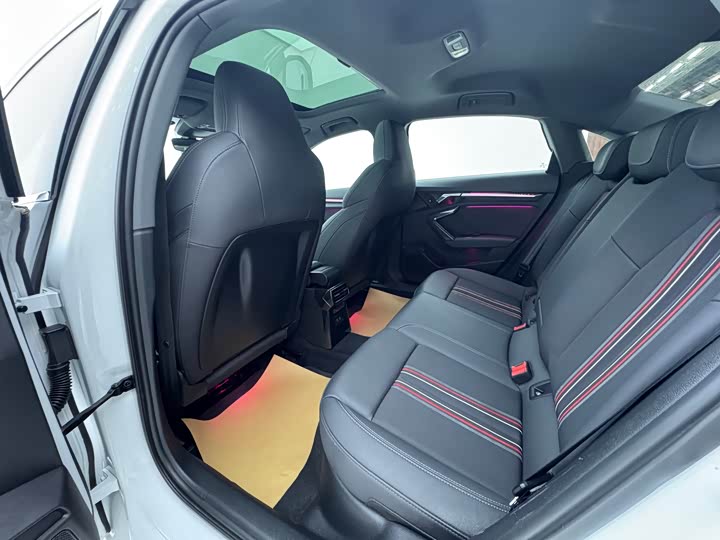 Фото 10 - Audi A3