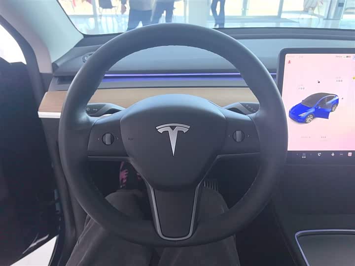 Фото 11 - Tesla Model Y