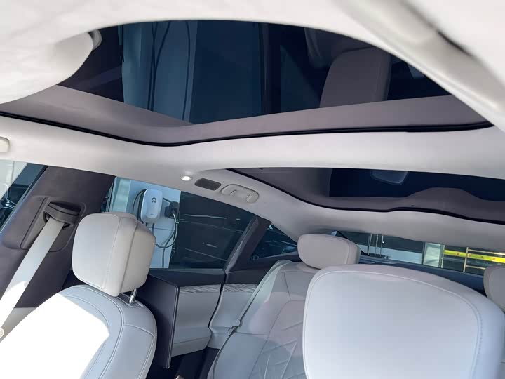 Фото 14 - Nio ET7