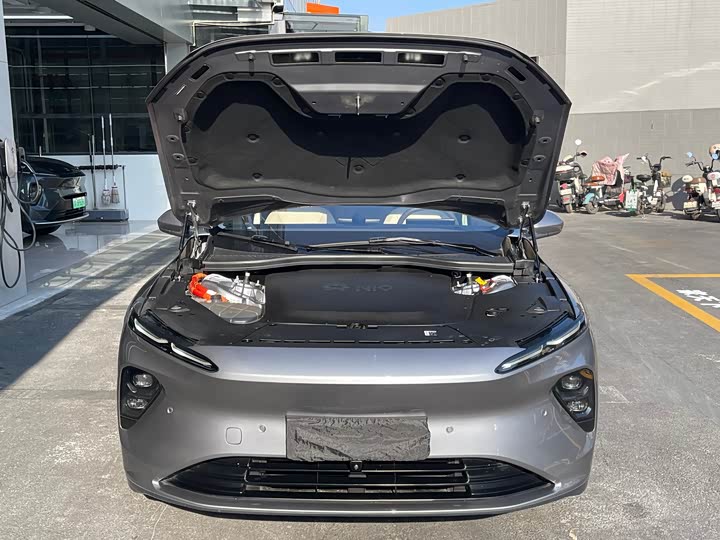 Фото 15 - Nio ET7