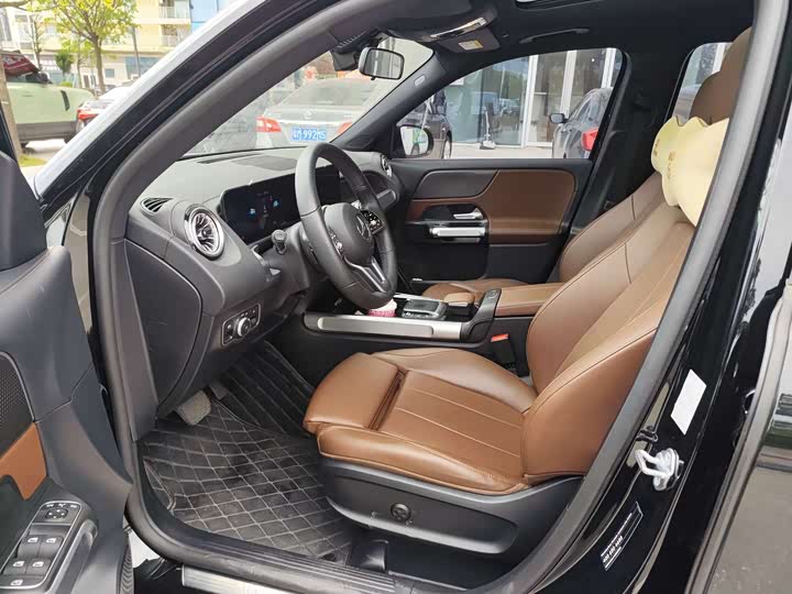 Фото 5 - Mercedes-Benz GLB-Class