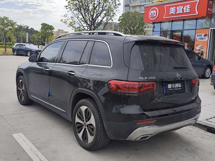 Фото 7 - Mercedes-Benz GLB-Class