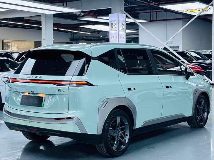 Фото 15 - GAC Aion Y