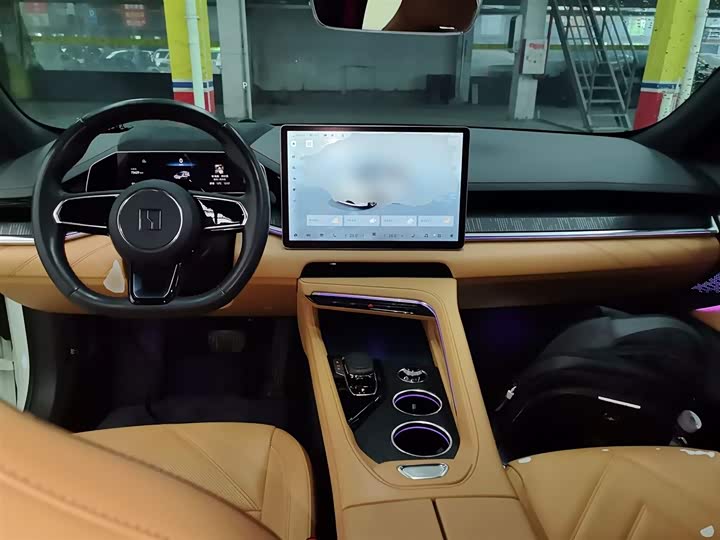 Фото 10 - Zeekr 001