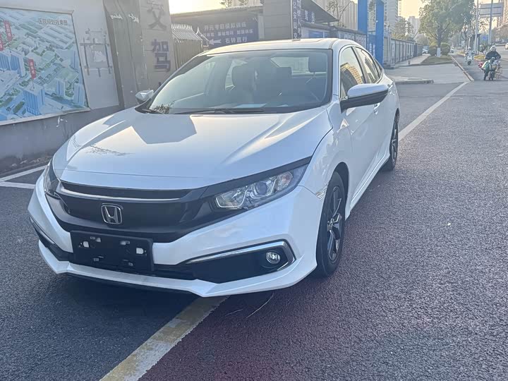 Фото 1 - Honda Civic