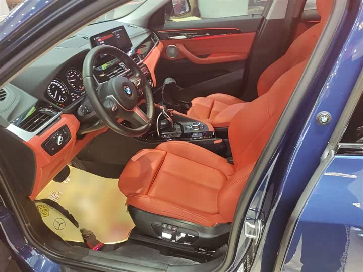 Фото 15 - BMW X2