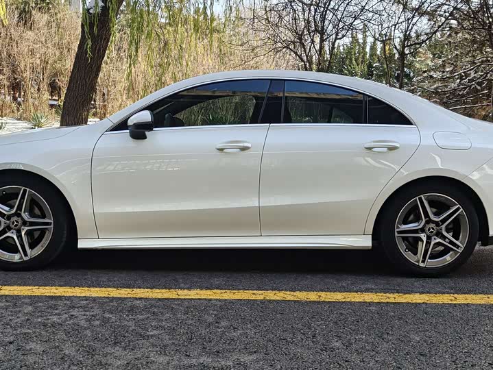 Фото 14 - Mercedes-Benz CLA-Class