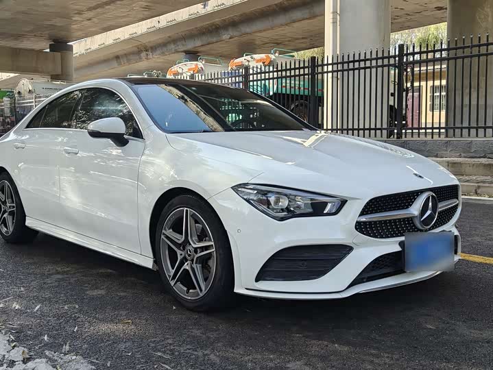 Фото 3 - Mercedes-Benz CLA-Class