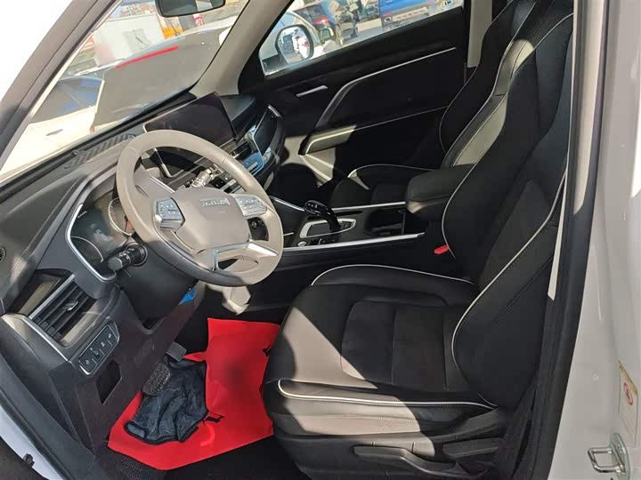 Фото 15 - Haval H6