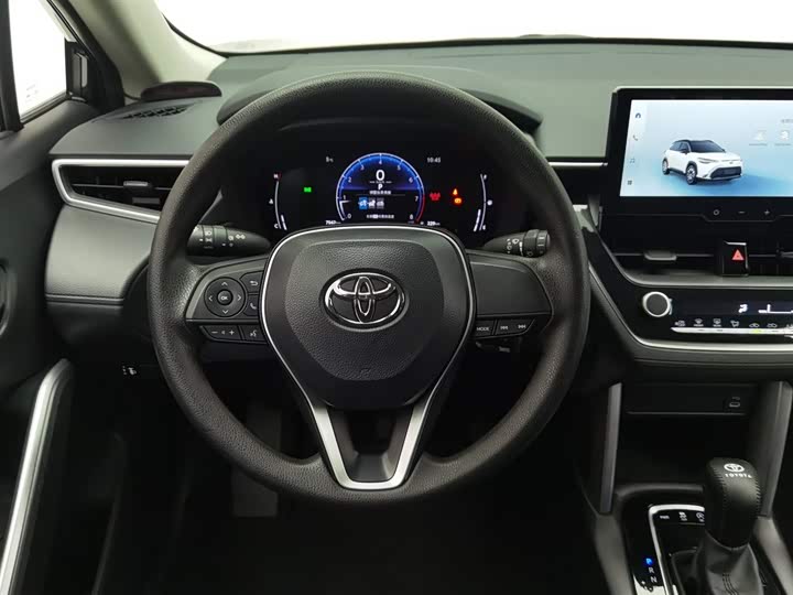 Фото 11 - Toyota Frontlander