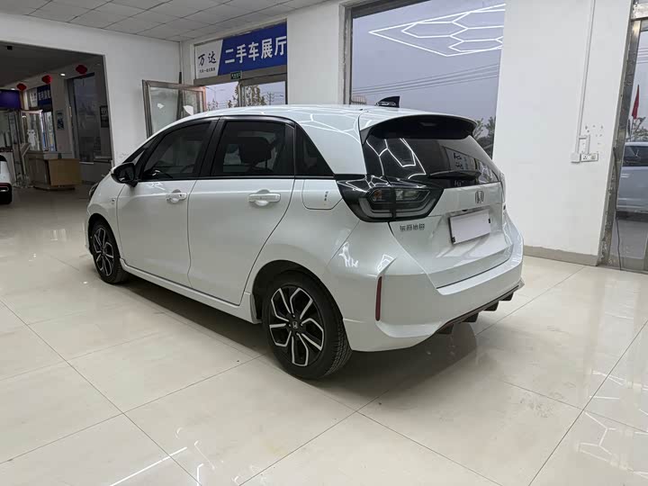 Фото 5 - Honda Life