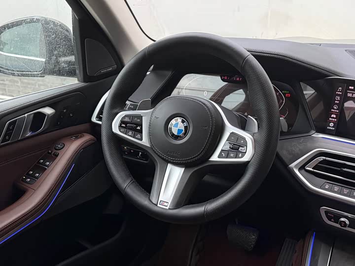 Фото 10 - BMW X5