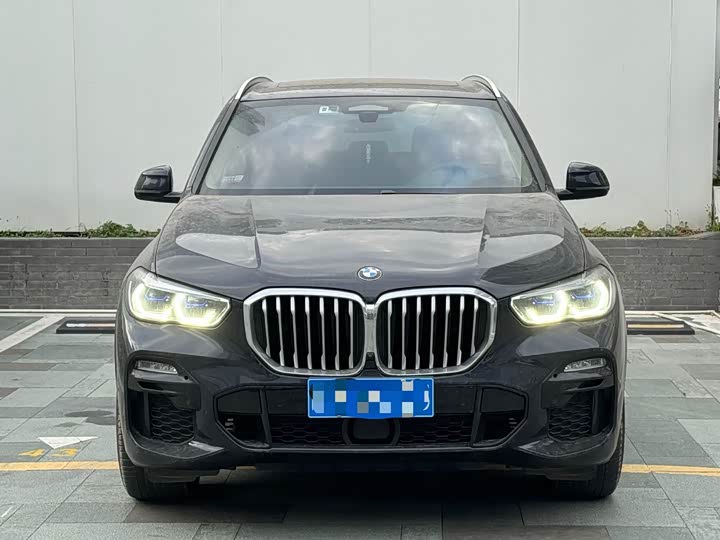 Фото 2 - BMW X5