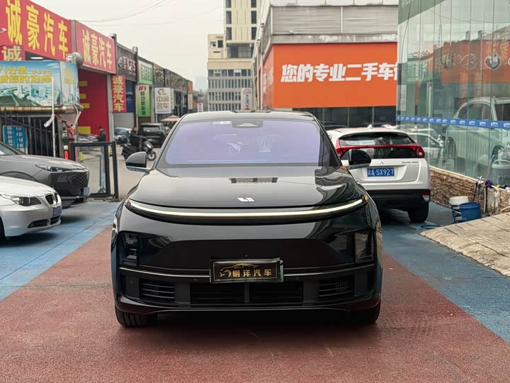 Фото 2 - LiXiang L7