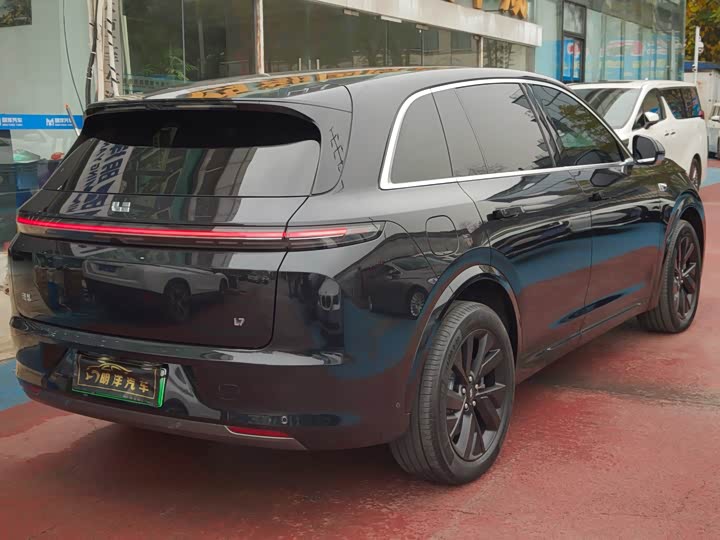 Фото 6 - LiXiang L7