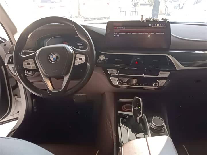 Фото 10 - BMW 5 Series