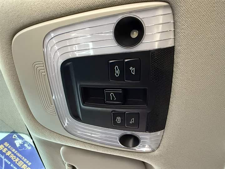 Фото 14 - Kia KX3