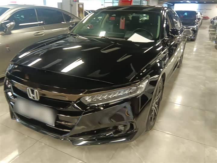 Фото 1 - Honda Accord