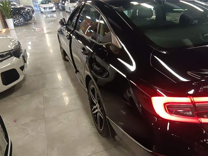 Фото 5 - Honda Accord