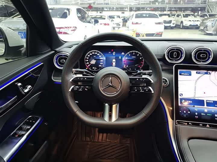 Фото 11 - Mercedes-Benz C-Class