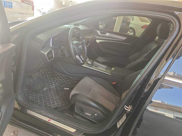 Фото 3 - Audi A6L