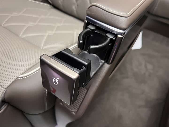 Фото 24 - Volkswagen Viloran