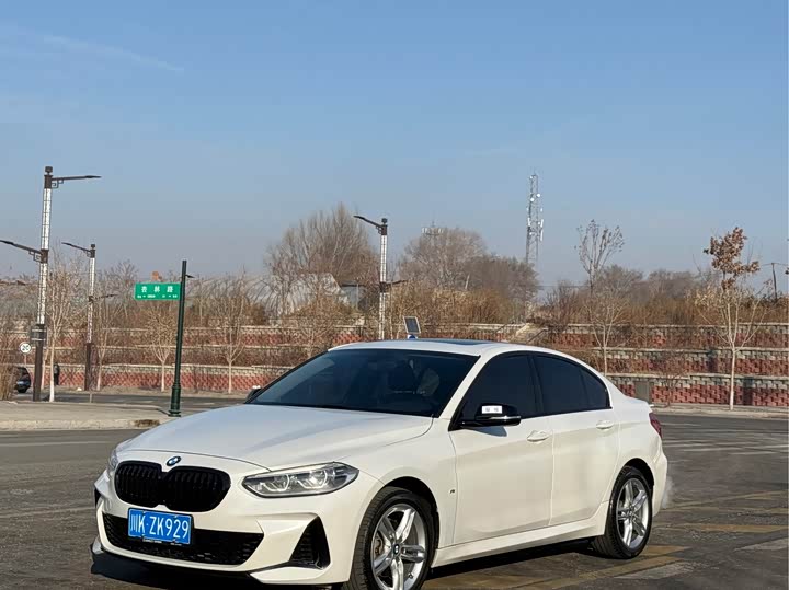 Фото 1 - BMW 1 Series