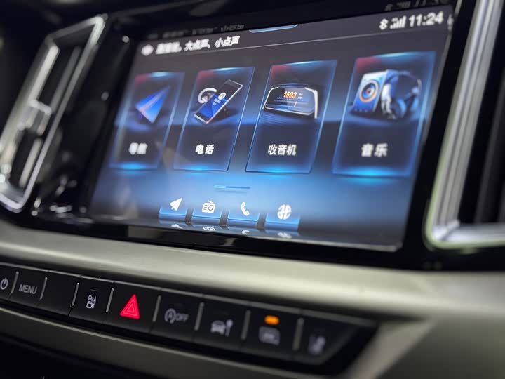 Фото 15 - Hongqi HS7