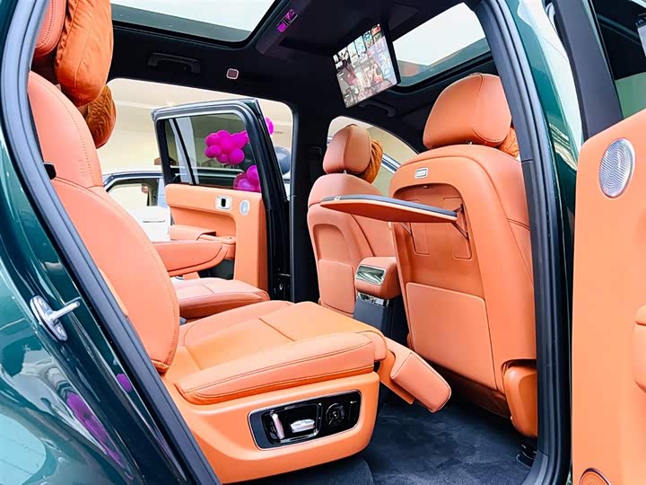 Фото 15 - LiXiang L9