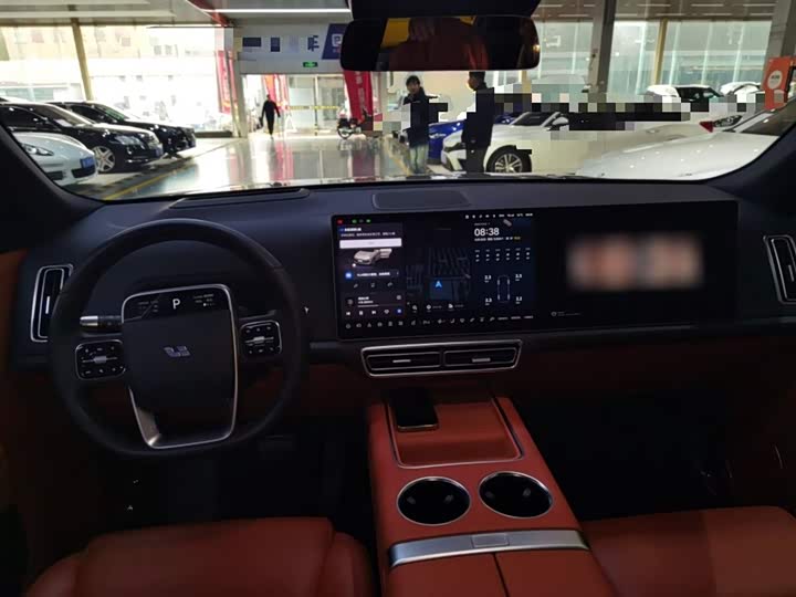 Фото 12 - LiXiang L9