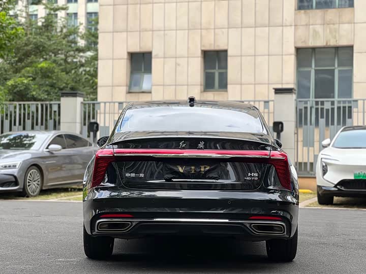 Фото 9 - Hongqi H5