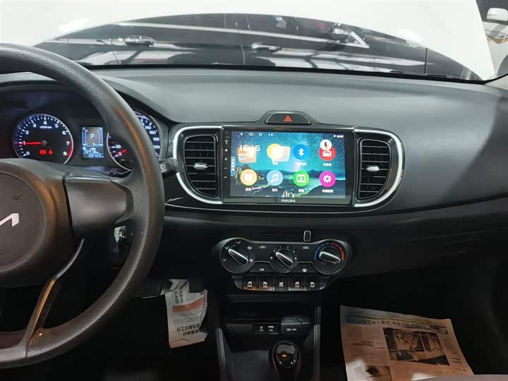 Фото 13 - Kia Pegas