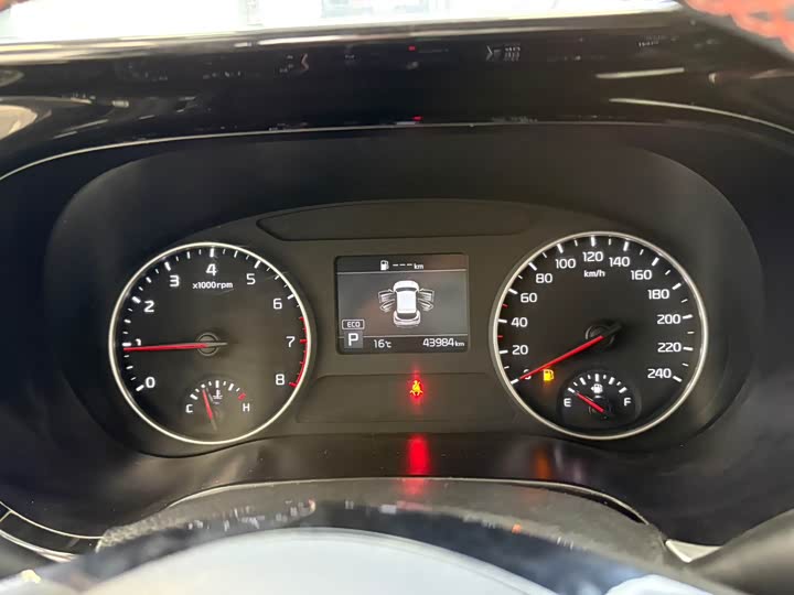 Фото 6 - Kia KX3