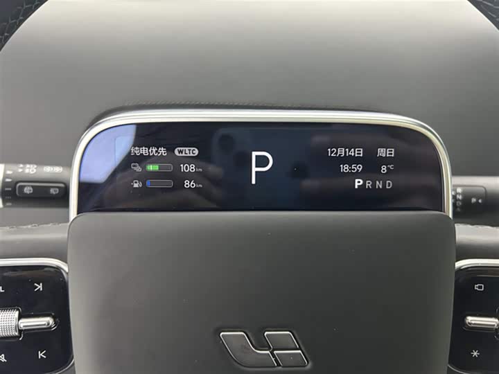 Фото 12 - LiXiang L8