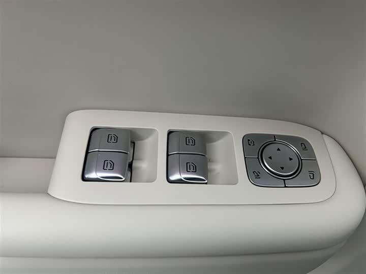 Фото 23 - LiXiang L8