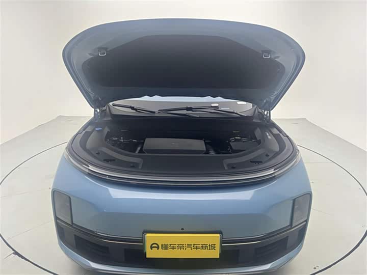 Фото 27 - LiXiang L8