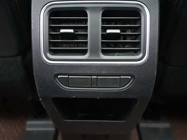 Фото 16 - Haval F7