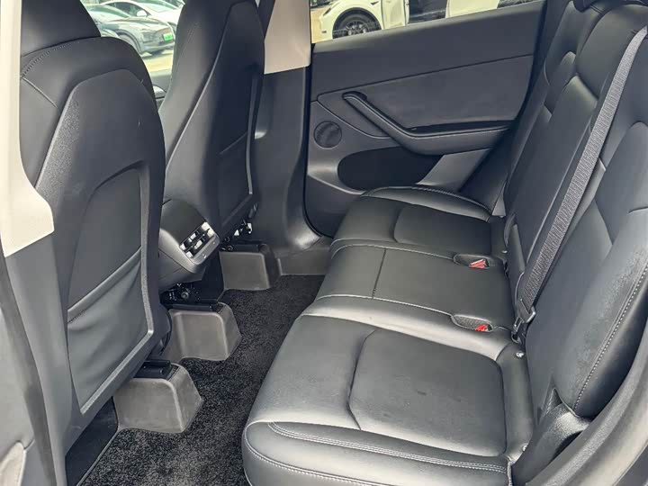 Фото 5 - Tesla Model Y