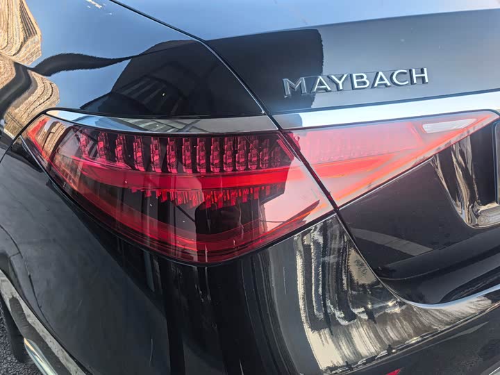 Фото 13 - Mercedes-Benz Maybach S-Class