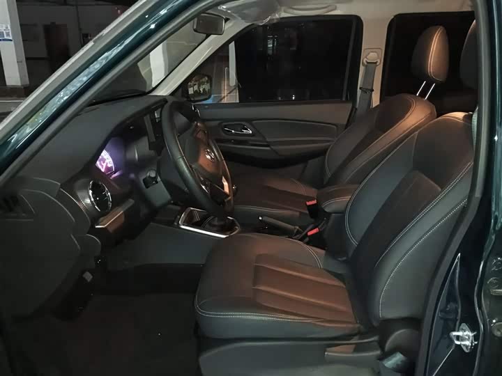 Фото 15 - Dongfeng Rich