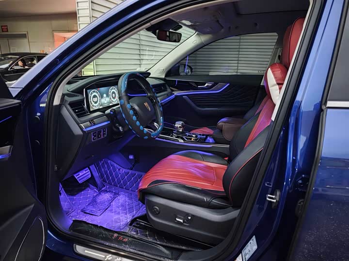 Фото 11 - Hongqi HS5