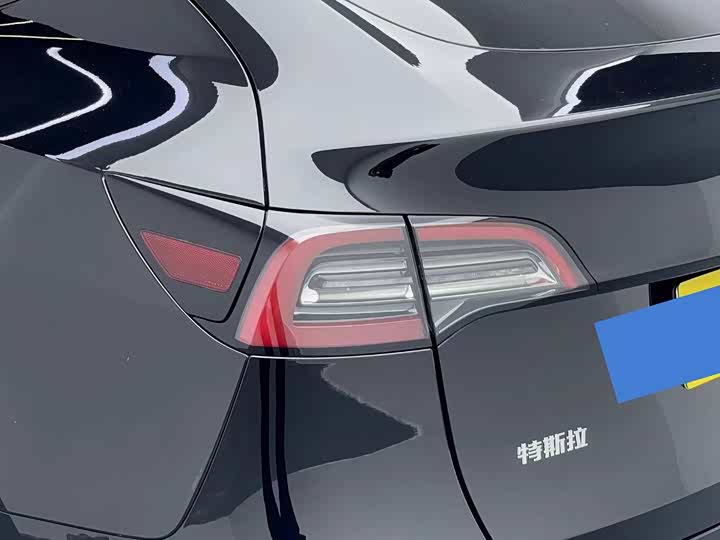 Фото 11 - Tesla Model Y