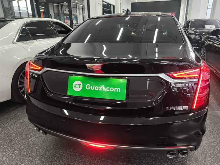 Фото 6 - Cadillac CT6