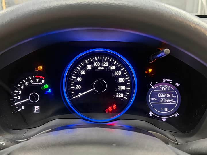 Фото 11 - Honda Vezel