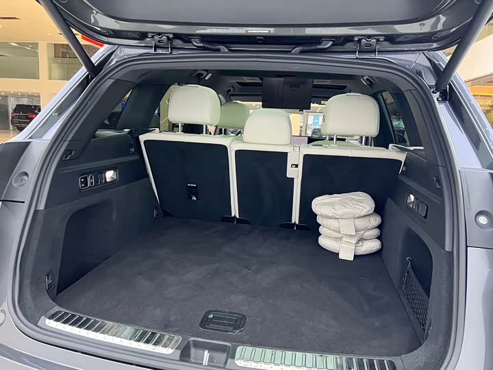 Фото 8 - LiXiang L7