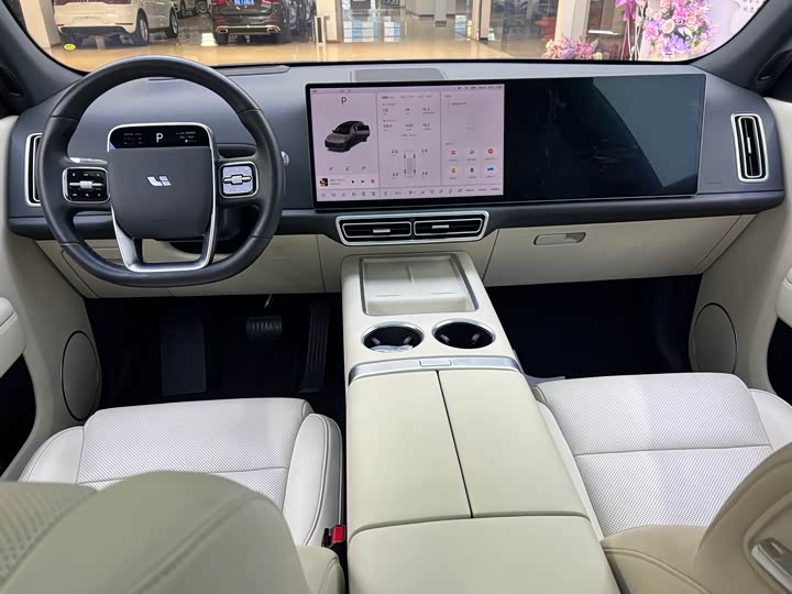 Фото 9 - LiXiang L7