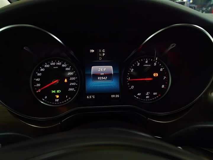 Фото 12 - Mercedes-Benz V-Class