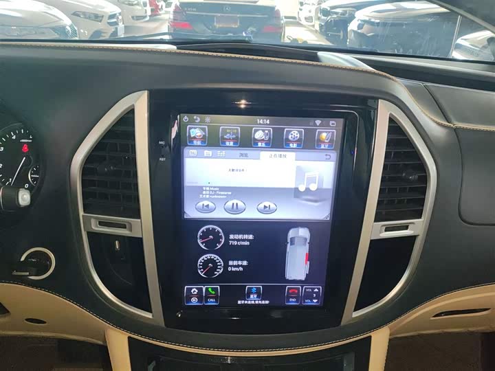 Фото 13 - Mercedes-Benz Vito